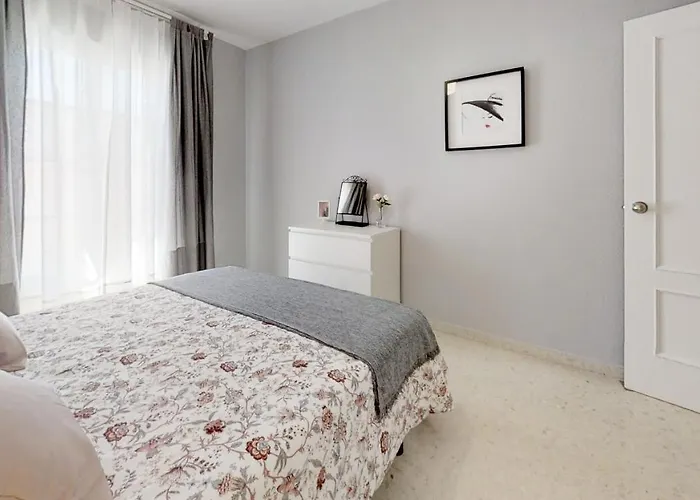 Centrico Coqueto Junto Bodega Lustau *